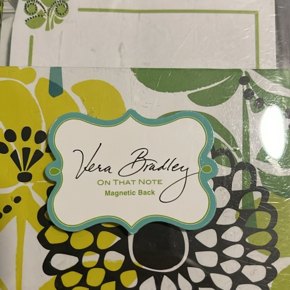 Vera Bradley Notepad Set - Picture 2 of 3